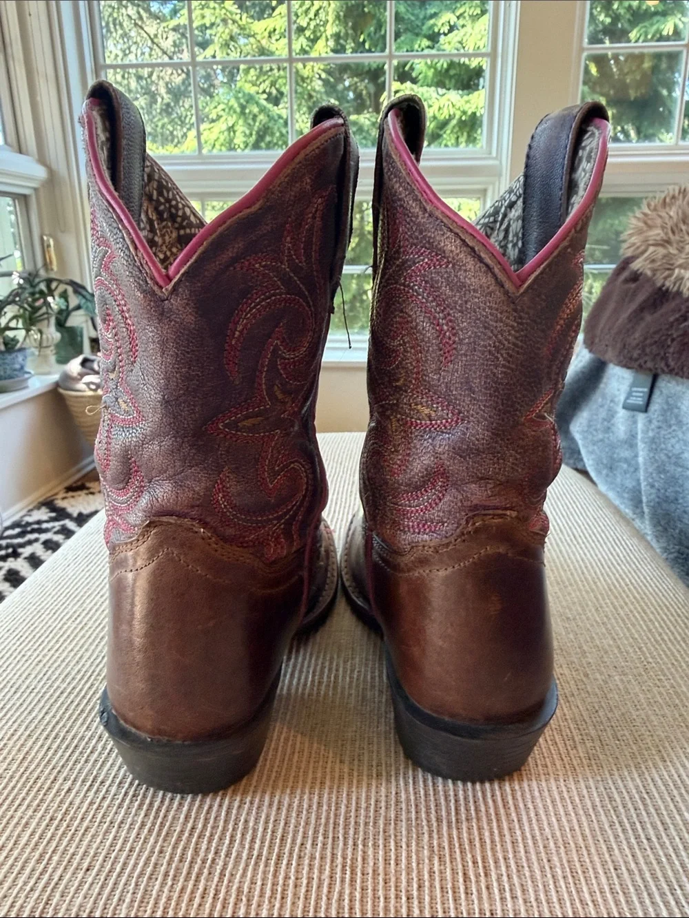 Dan Post Boot Co. Brown and Purple Leather Western Cowboy Boots Pink Stitching